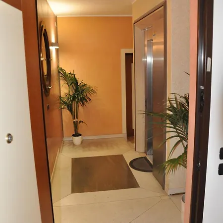 Appartamento Ex Casa Degli Artisti *