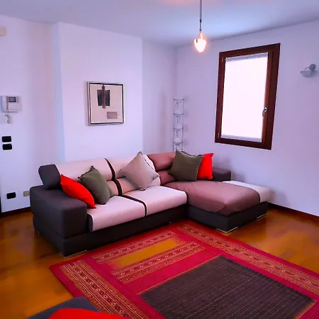Apartment Ex Casa Degli Artisti Montebelluna